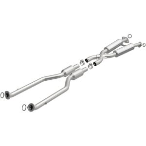 MagnaFlow 2015-2017 Lexus RC350 3.5L OEM Grade Federal / EPA Compliant Direct-Fit Catalytic Converter 21-051