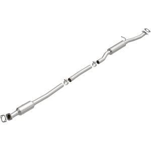 MagnaFlow 2016-2018 Hyundai Tucson 2.0L OEM Grade Federal / EPA Compliant Direct-Fit Catalytic Converter 21-146
